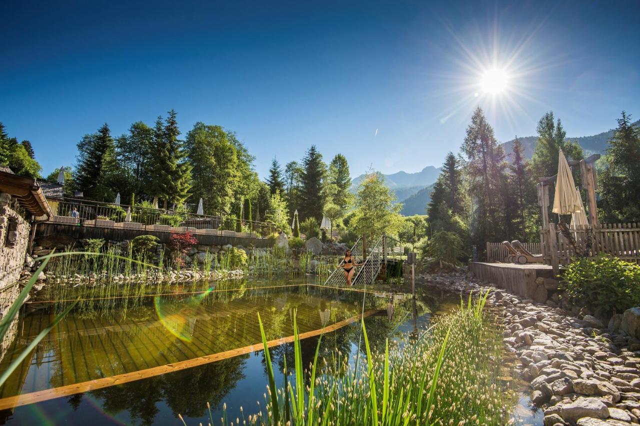 Hotel Quelle Nature Spa Resort Santa Maddalena in Casies Esterno foto