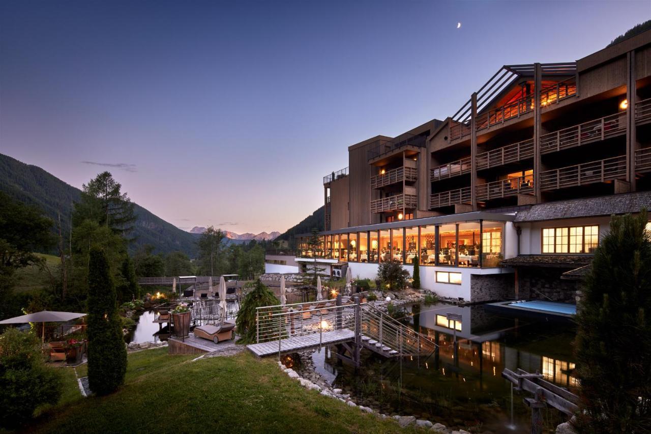 Hotel Quelle Nature Spa Resort Santa Maddalena in Casies Esterno foto