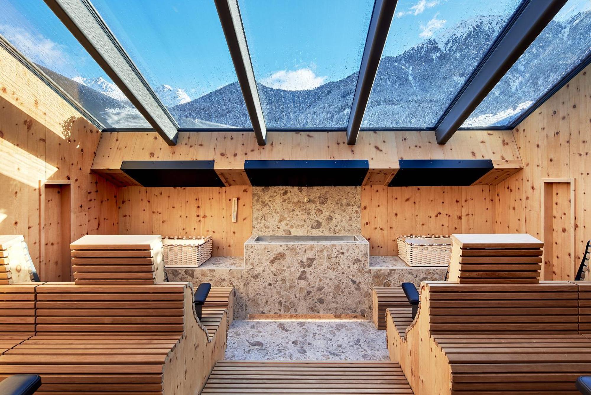 Hotel Quelle Nature Spa Resort Santa Maddalena in Casies Esterno foto