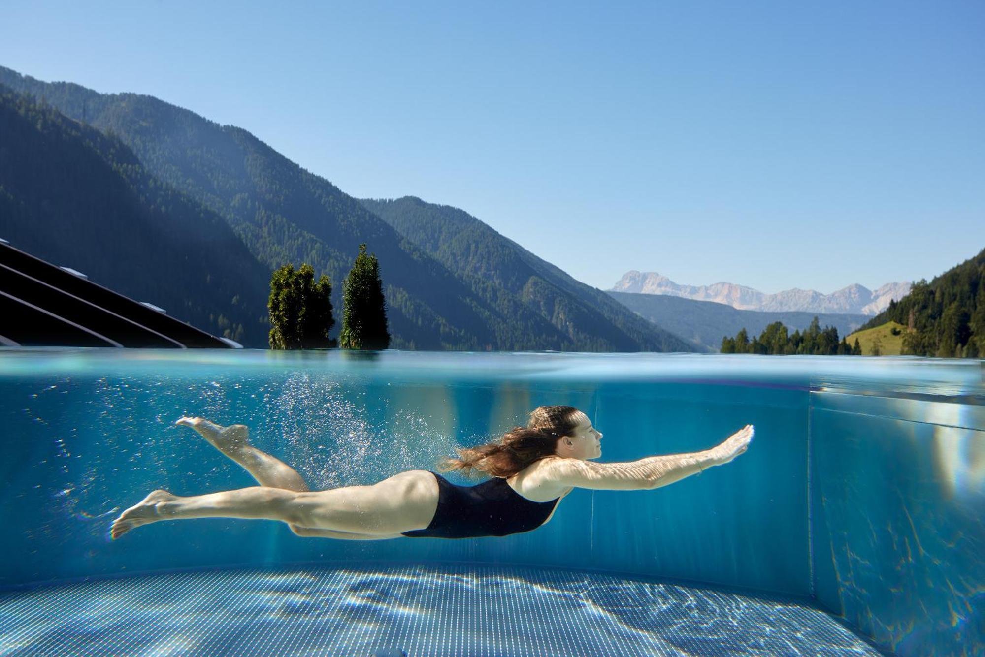 Hotel Quelle Nature Spa Resort Santa Maddalena in Casies Esterno foto