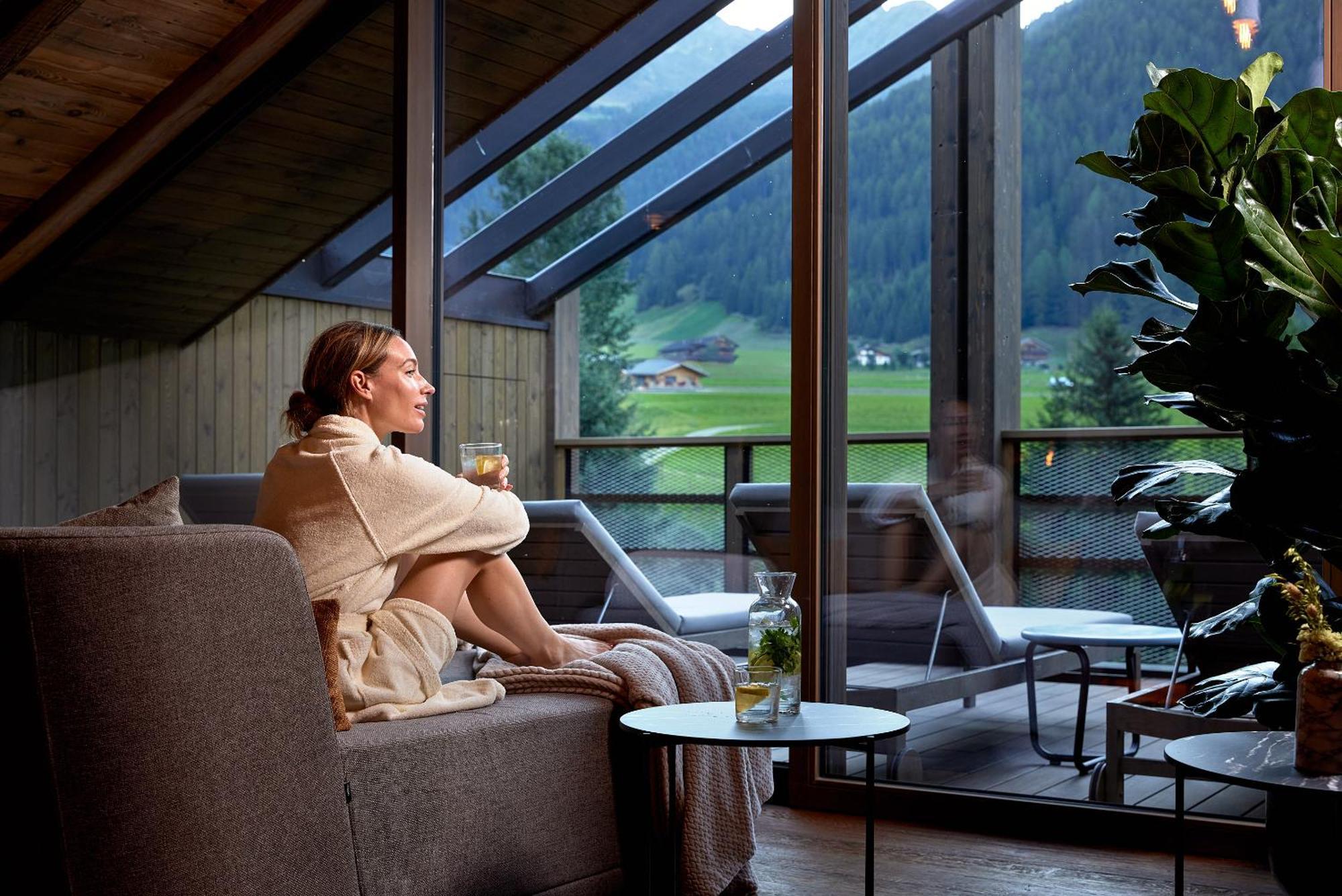 Hotel Quelle Nature Spa Resort Santa Maddalena in Casies Esterno foto