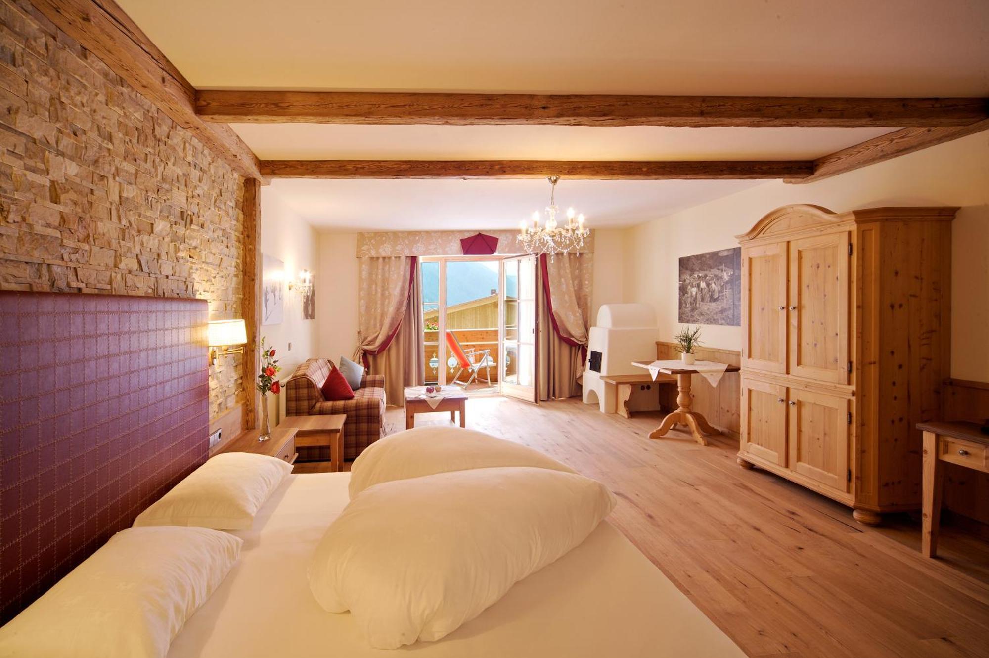 Hotel Quelle Nature Spa Resort Santa Maddalena in Casies Camera foto